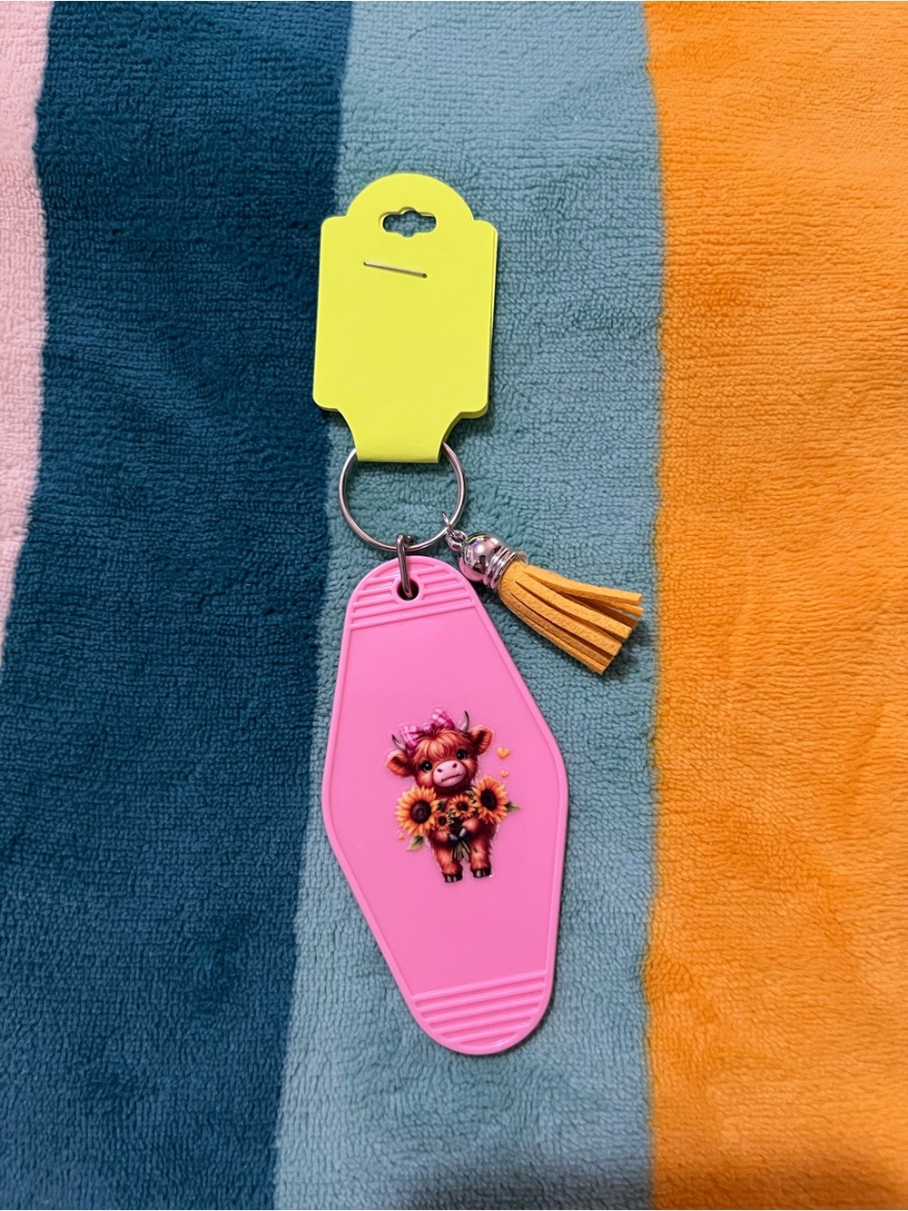 Highland Cow Keychain 🌻